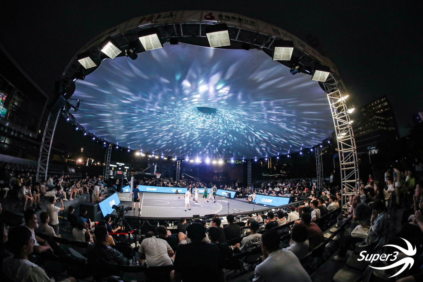 2025赛季超三联赛揭幕战上海打响 新赛季开启职业