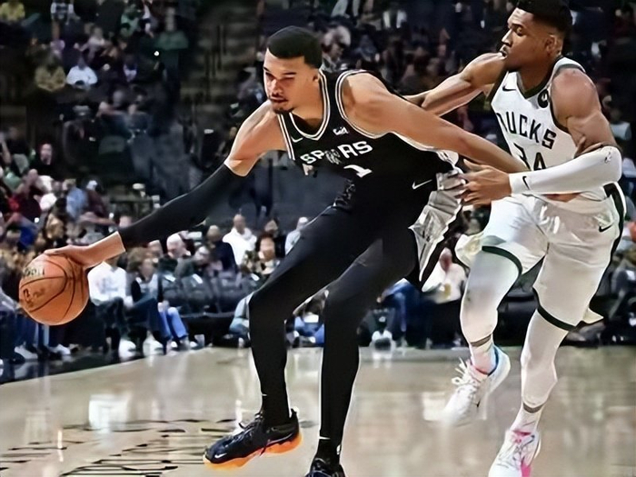 字母哥拒绝赛季报销引管理层不满，媒体质疑其