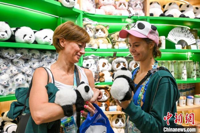 解码大运会:成都千年城与大熊猫IP的相遇与全球