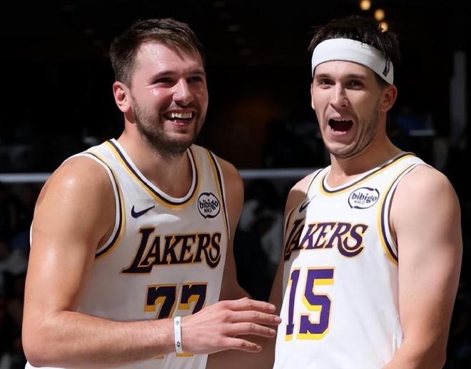 NBA常规赛收官战力榜揭晓周最佳球员诞生文班亚